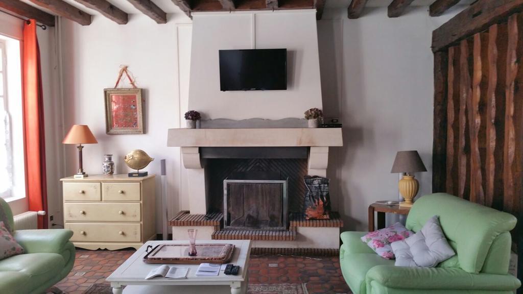 Villa Le Gite de Laurence à Sainte-Liviere Extérieur photo