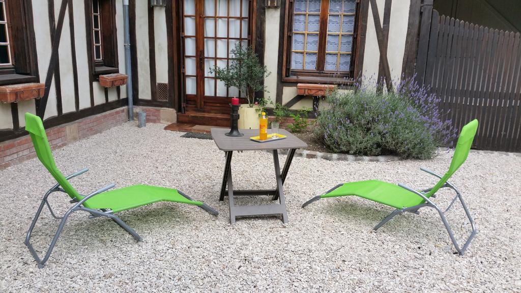 Villa Le Gite de Laurence à Sainte-Liviere Extérieur photo